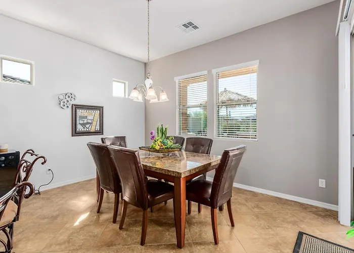 Luxury At Estrella Mountain Ranch Villa