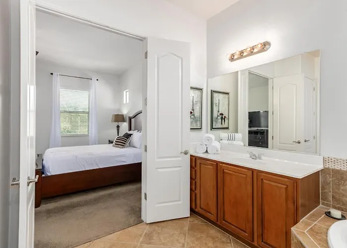 Luxury At Estrella Mountain Ranch