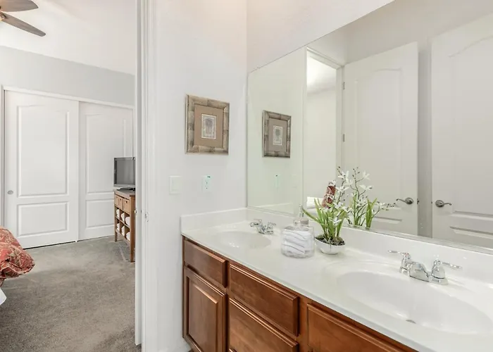 Luxury At Estrella Mountain Ranch
